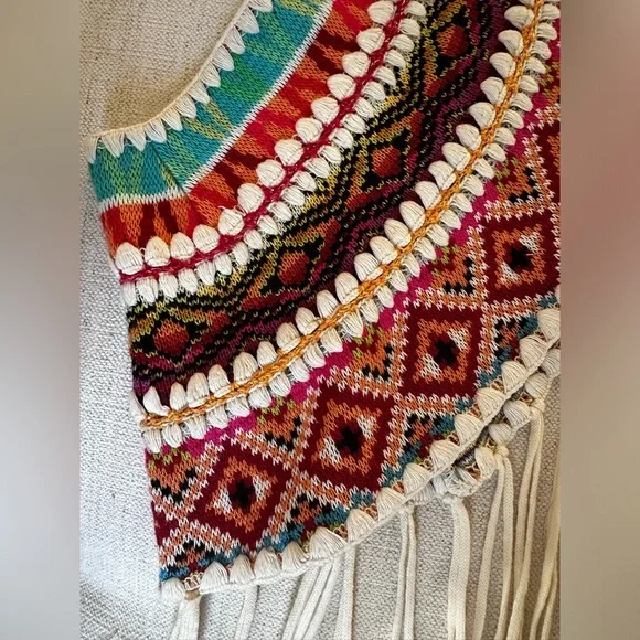 Cecelia Prado Hand Knit vest/shrug. No words. Gorgeous✨ One Size. One of a kind. - Picture 2 of 4